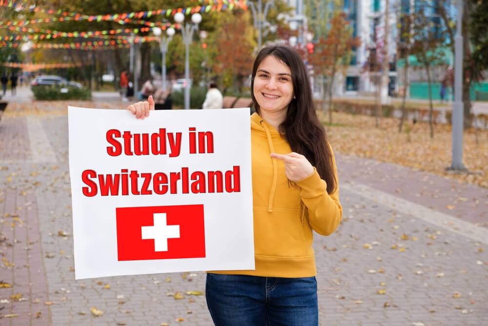 Swiss government offers research and postgraduate scholarships