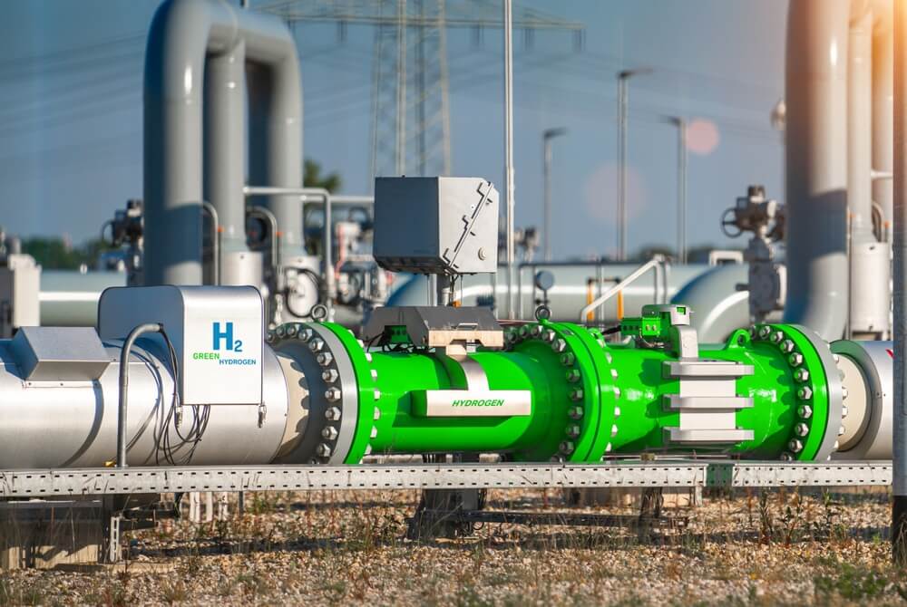 Iberdrola and bp partner to produce green hydrogen