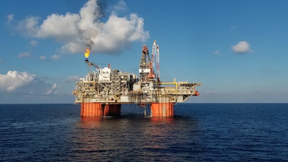 Pemex tenders construction of marine platform on the coast of Campeche