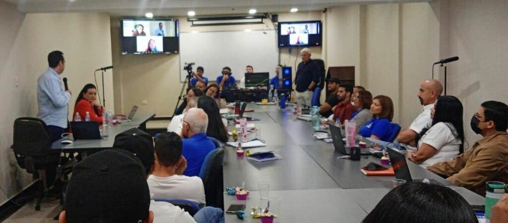 Inspenet team participates in conferences on continuous improvement processes