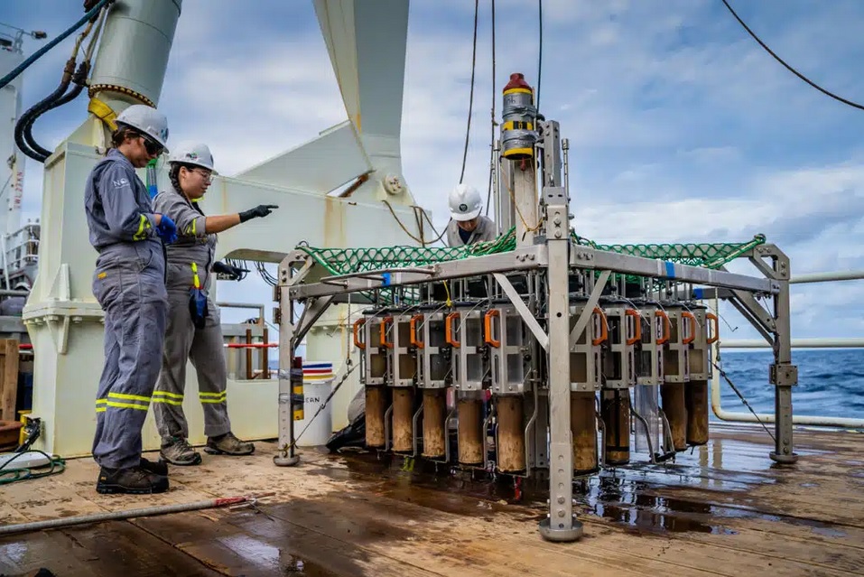 China to boost deep-sea mining