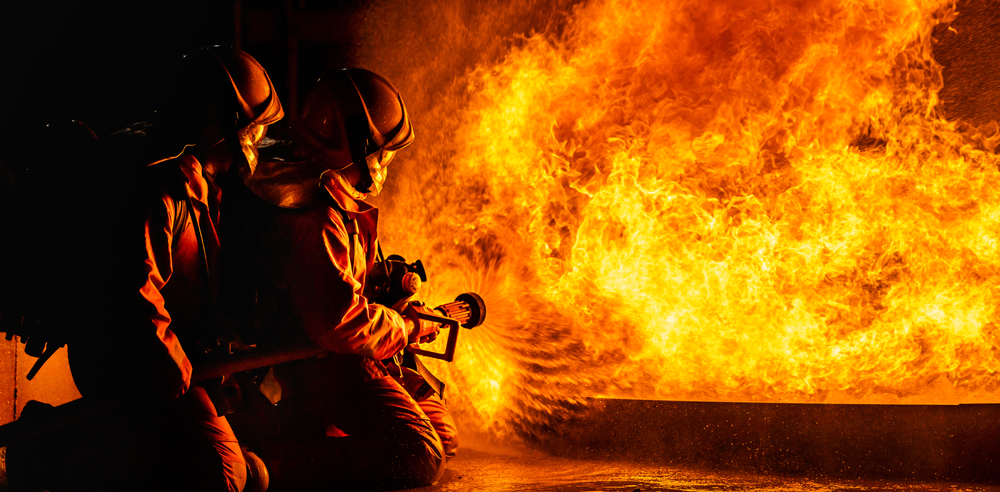 New compound puts out fires with 50 times greater efficiency than water