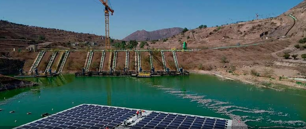 Renewable energy in mining: Pilot project in Chile with the use of innovative photovoltaic floating panel technology