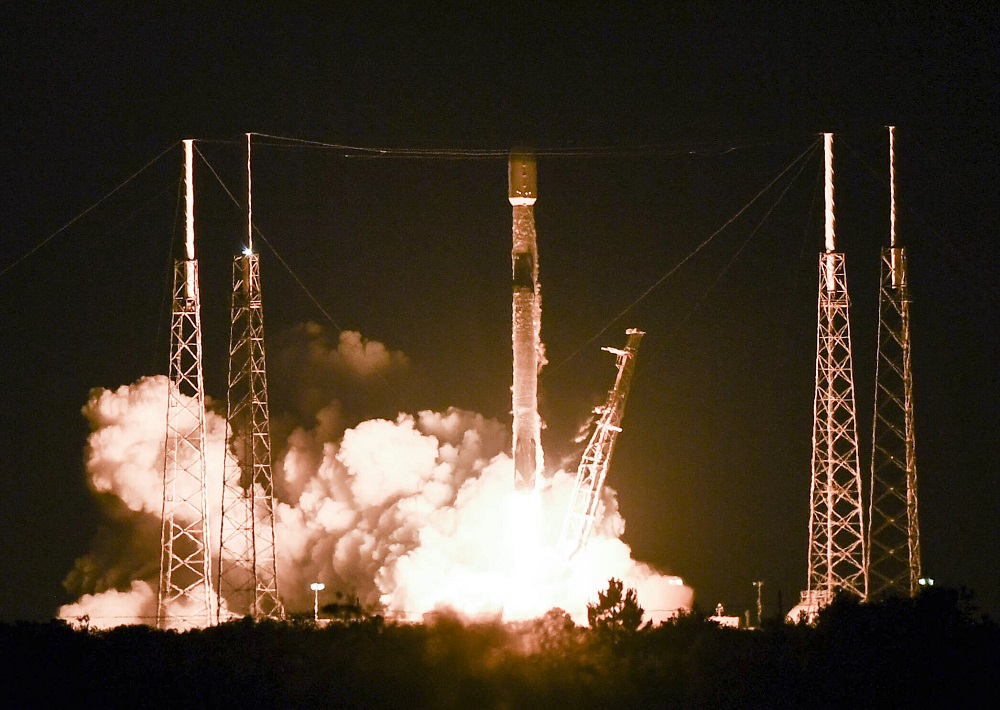 1844 SpaceX satelites Iridium OneWeb Portada 1